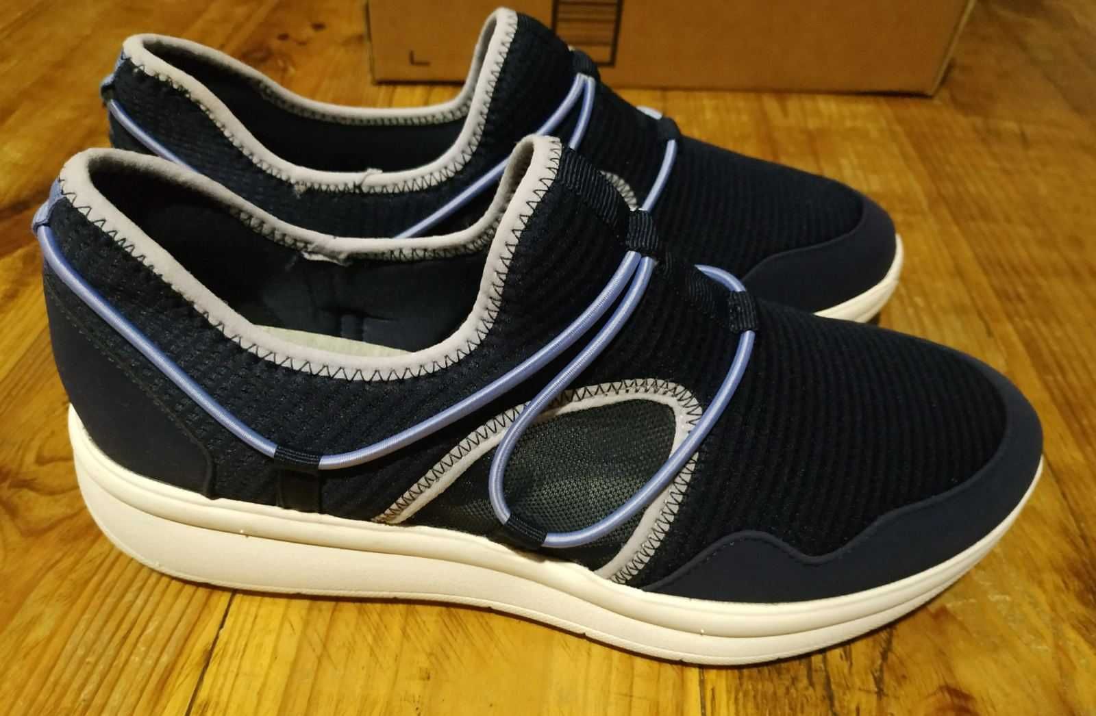 Кросівкі Clarks Ezera Skip 39.5 р