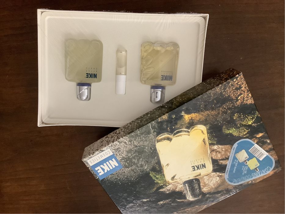 Caixa de cosmeticos da NIKE