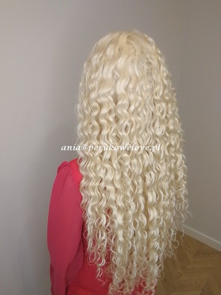 Peruka jasny blond lace front afro loki długie włosy na co dzień