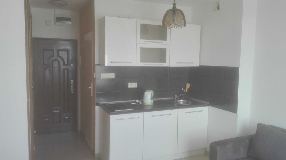 Sprzedam umeblowaną kawalerkę w Katowicach ul. Oswobodzenia