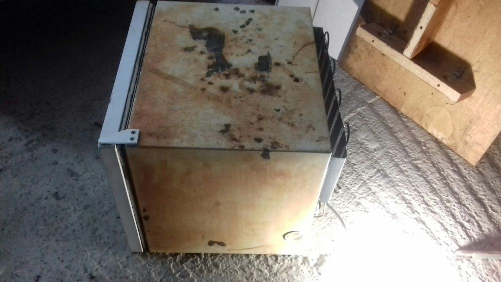 Холодильник малий