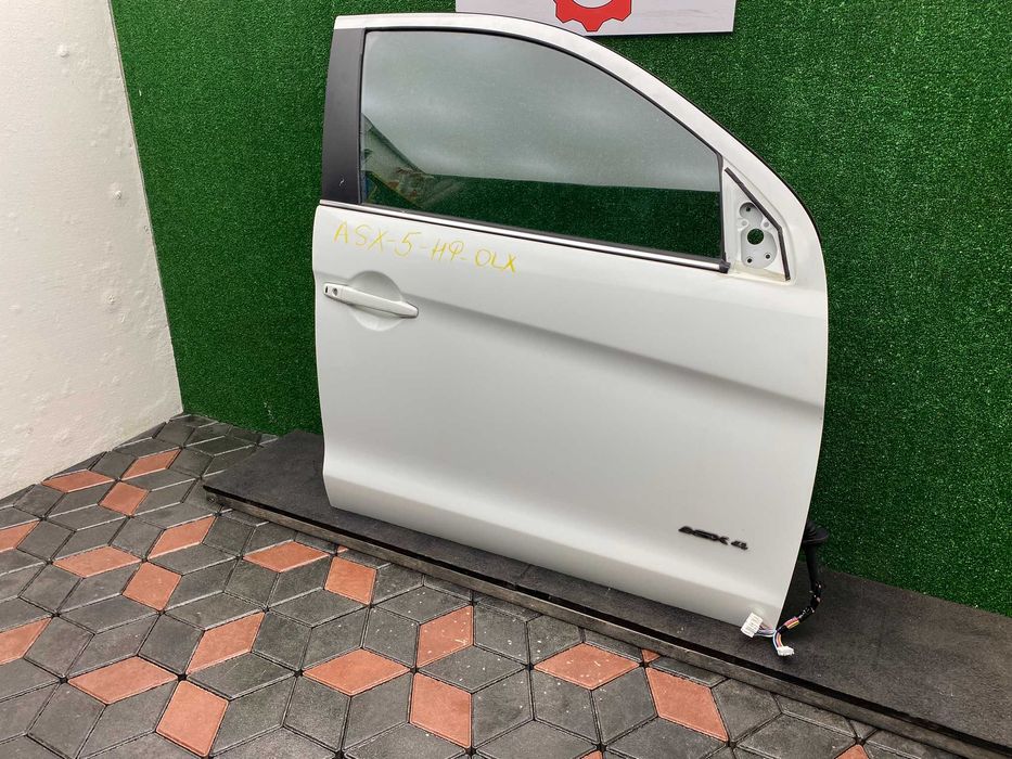 Дверка передня права колір W19 Mitsubishi ASX Outlander Sport, АСХ