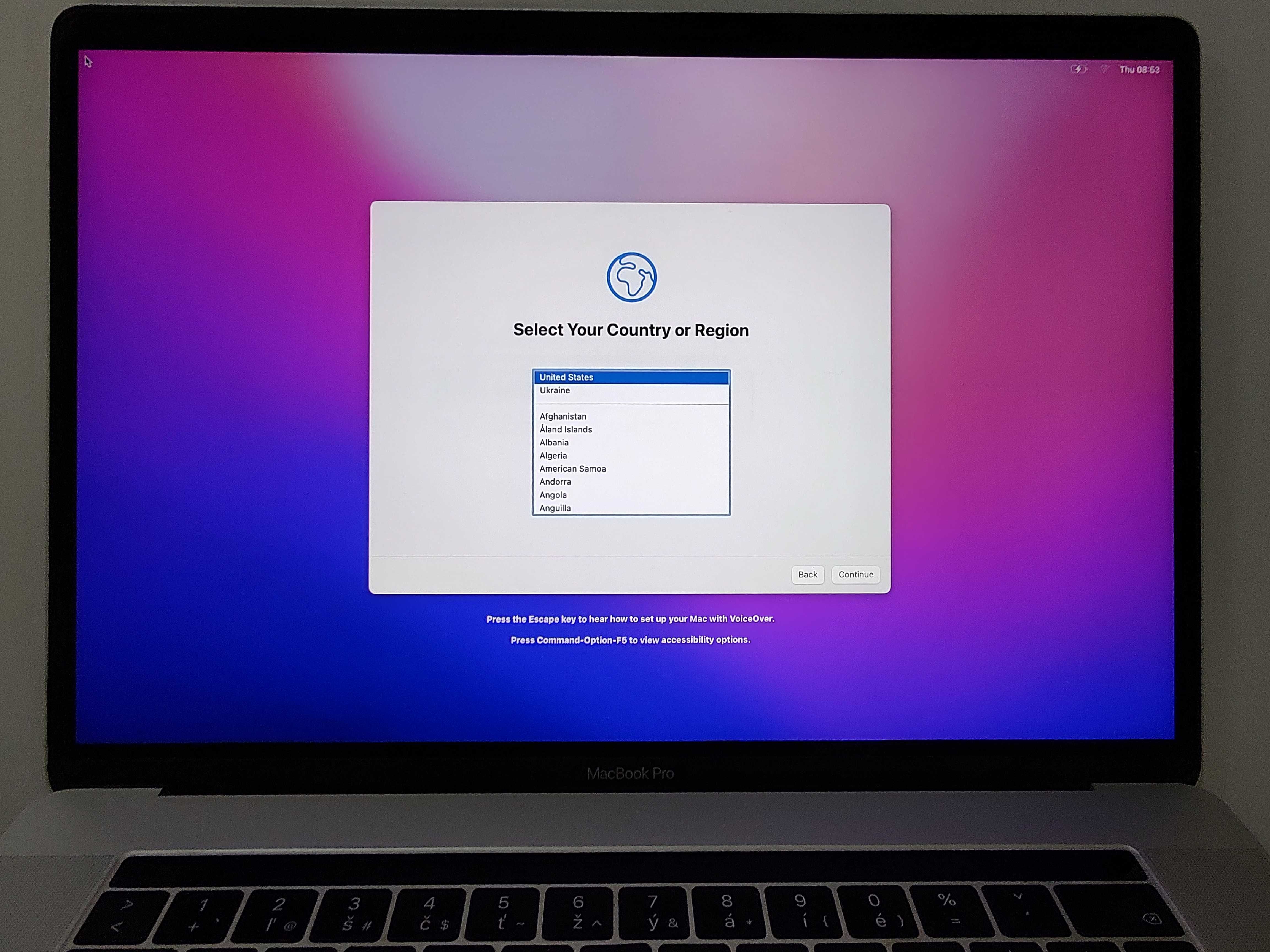 MacBook Pro (15-inch, 2016)