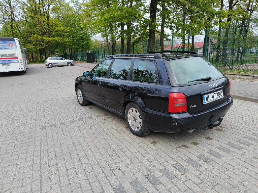 Audi A4 B5 2000 rok. 1.8 ADR benzyna+LPG