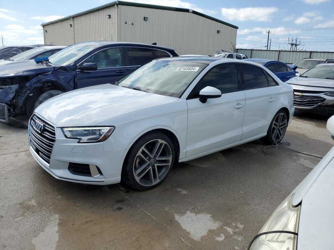 Audi A3 Premium 2017 знижка