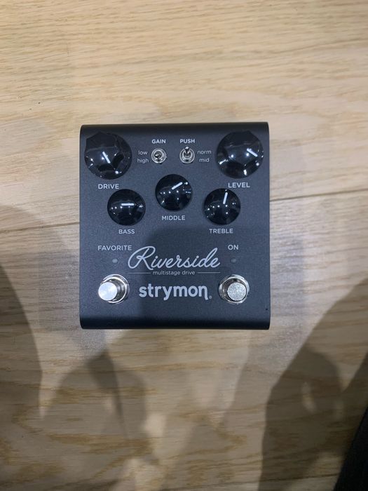 Гітарна педаль Strymon Riverside Midnight Edition