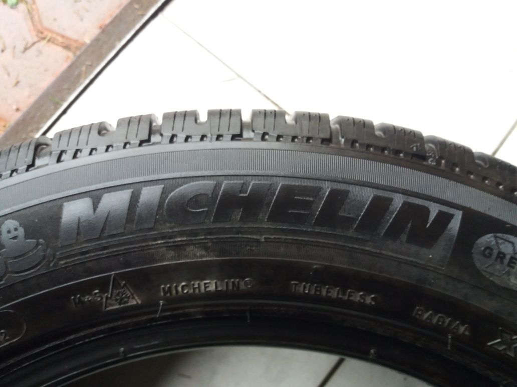 Opona zimowa 235/55r17 MICHELIN 2017R 6.5mm