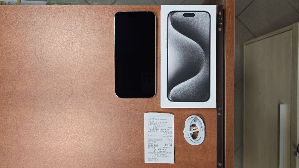 iPhone 15 Pro Max 256GB biały, stan bdb, gwarancja