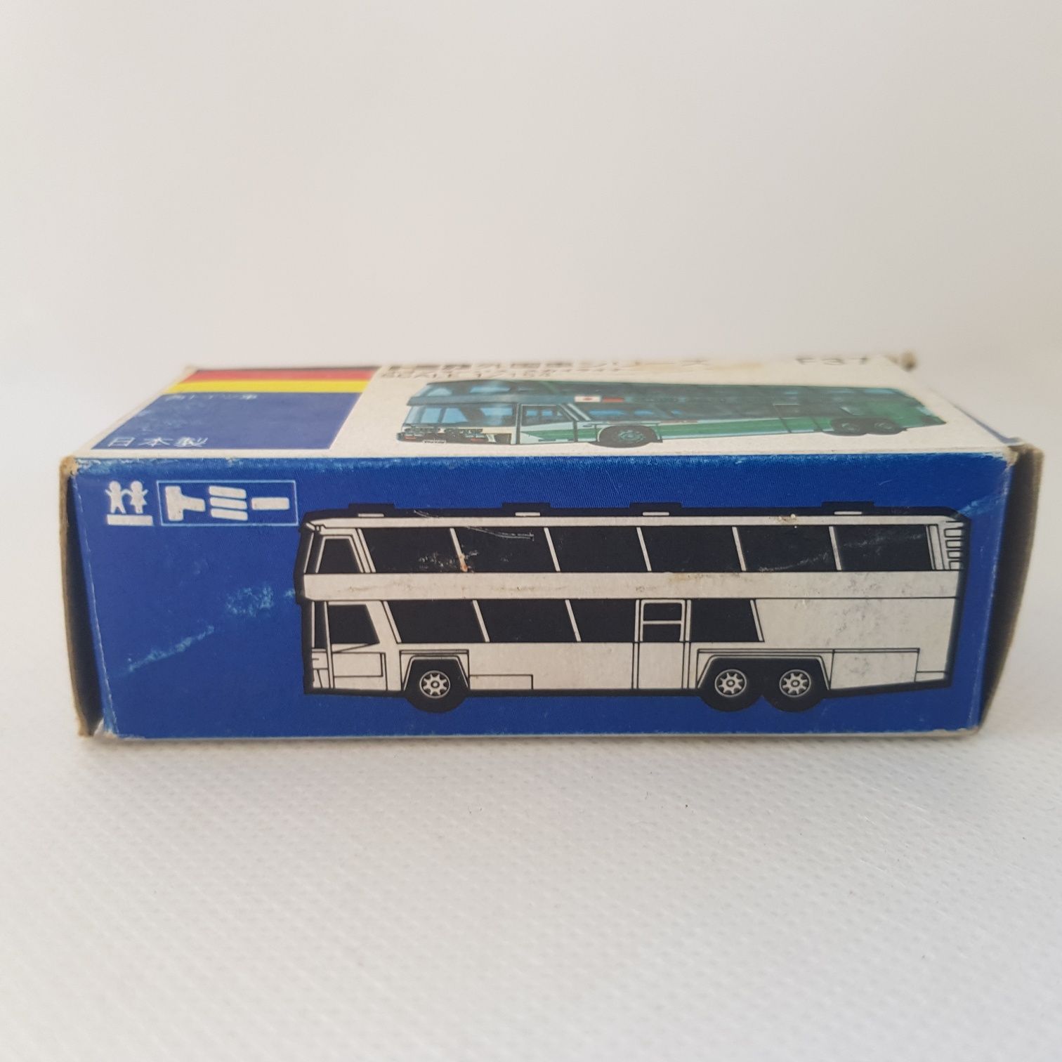 Tomica F37 Neoplan Bus Skyliner