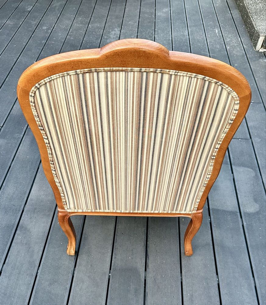 Cadeira Bergere como nova