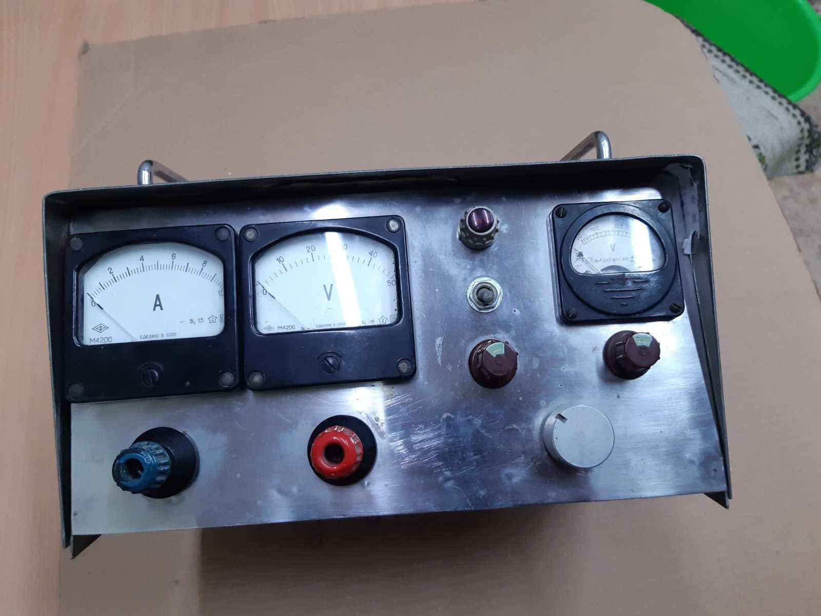 Зарядка трансформаторная 12V
СССР