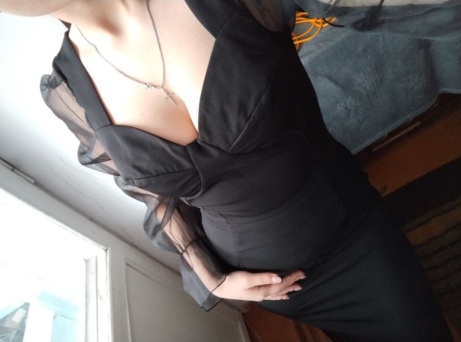 Сукня жіноча святкова