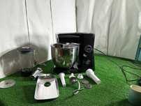 Robot planetarny klarstein 2000 watt misa 10 l 

Cena 270 zł 

Produkt