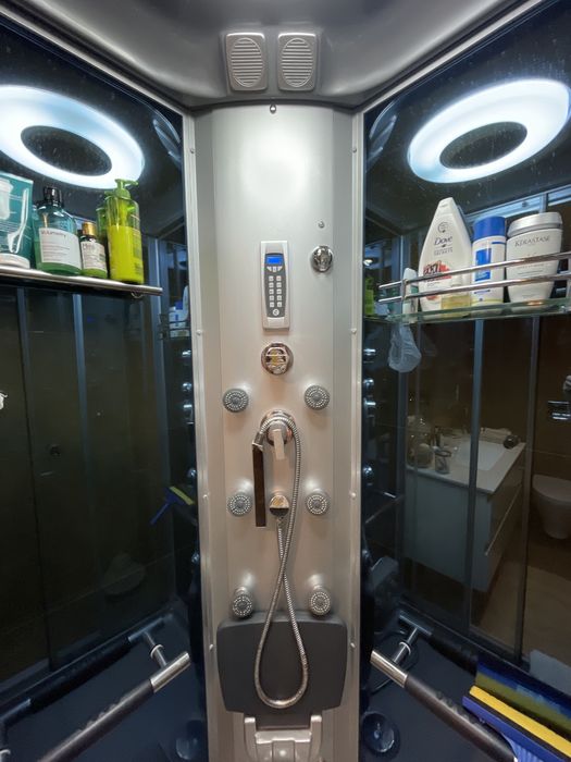 Cabine de duche - jacuzzi e musica