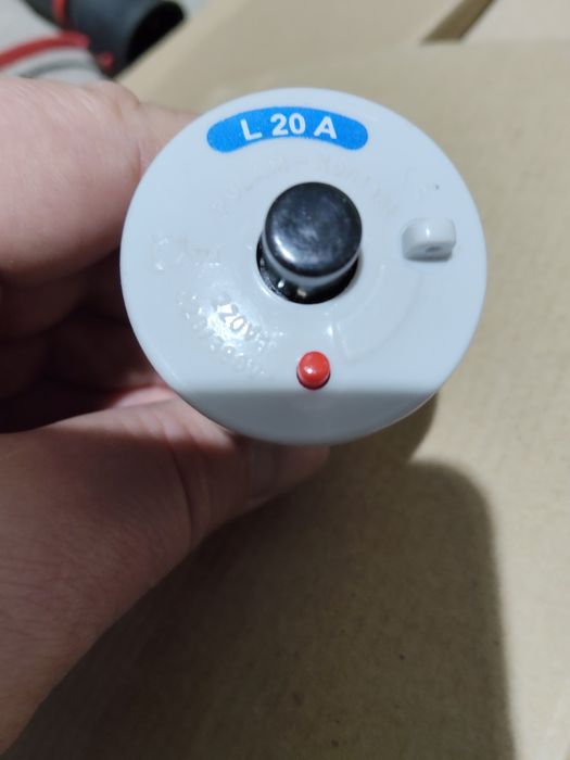 Automat bezpiecznikowy 10A 20A 25A