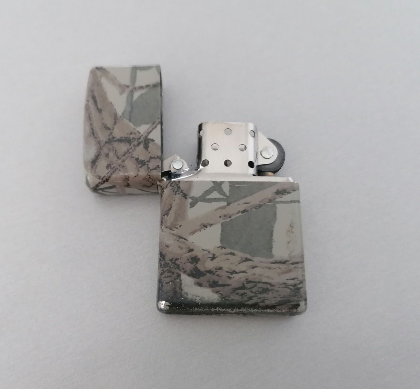 Zippo Realtree Camo z 2001 roku