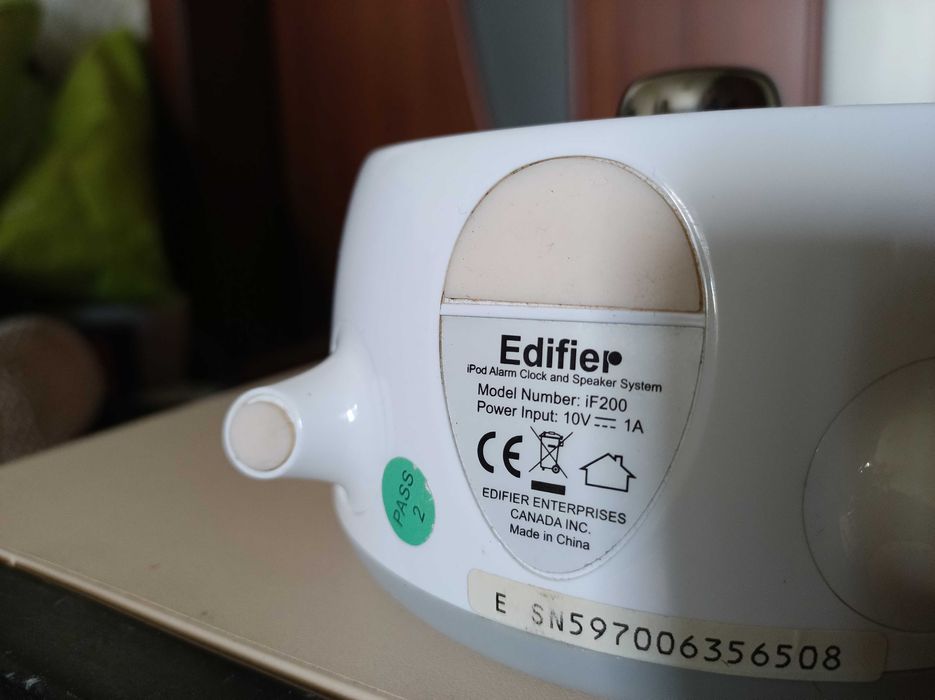 Акустическая система, док станция Ipod, будильник Edifier IF-200 White