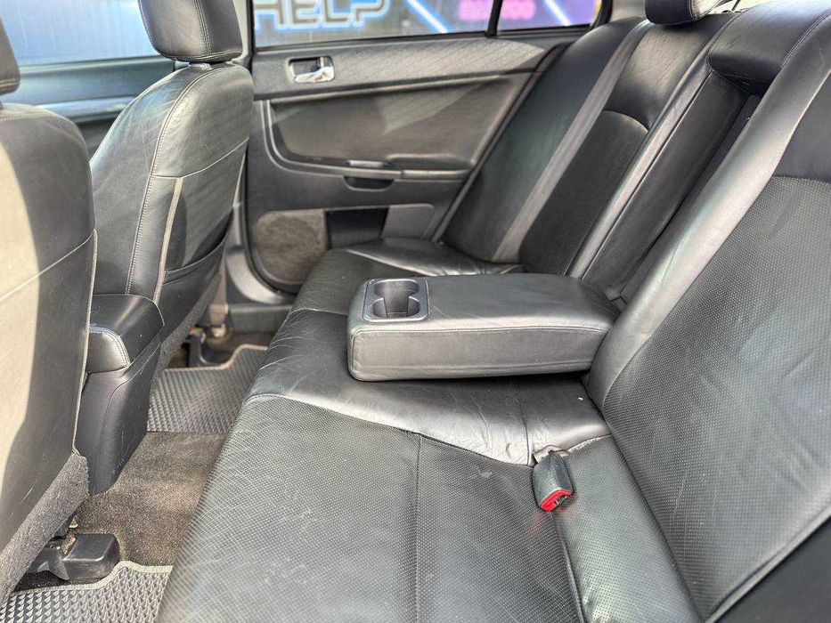 Максимальный Mitsubishi Lancer 10 2008, 2.0 газ/бензин, автомат