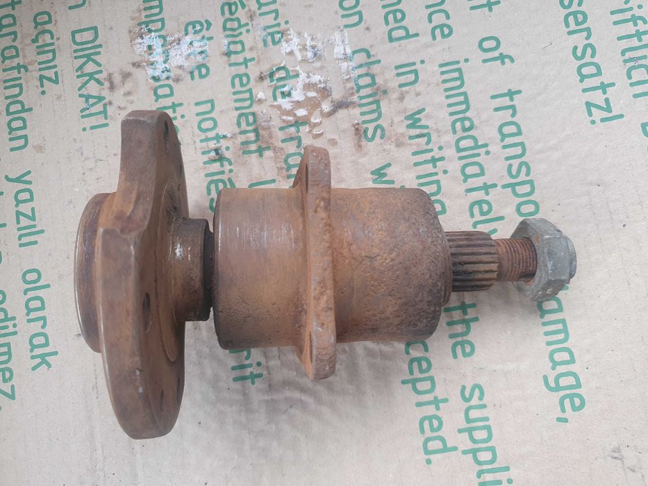 Piasta Fiat 126 p Maluch do Przyczepki