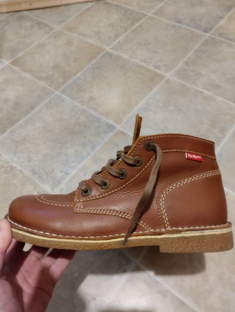 Kickers мокасини,черевики...