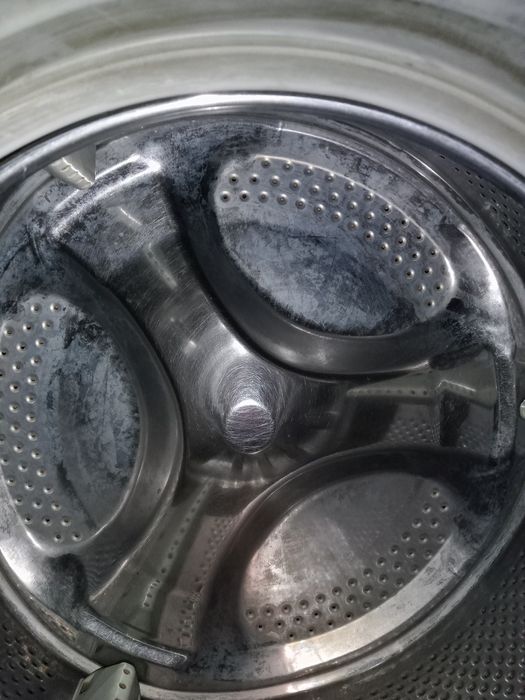 Стіральна машинка