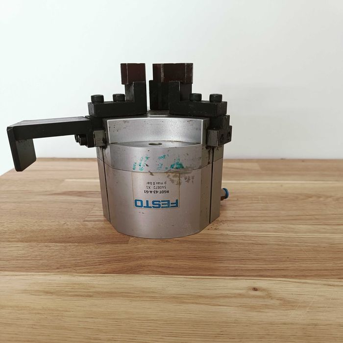 Chwytak FESTO trójszczękowy HGDT-63-A-F-G1