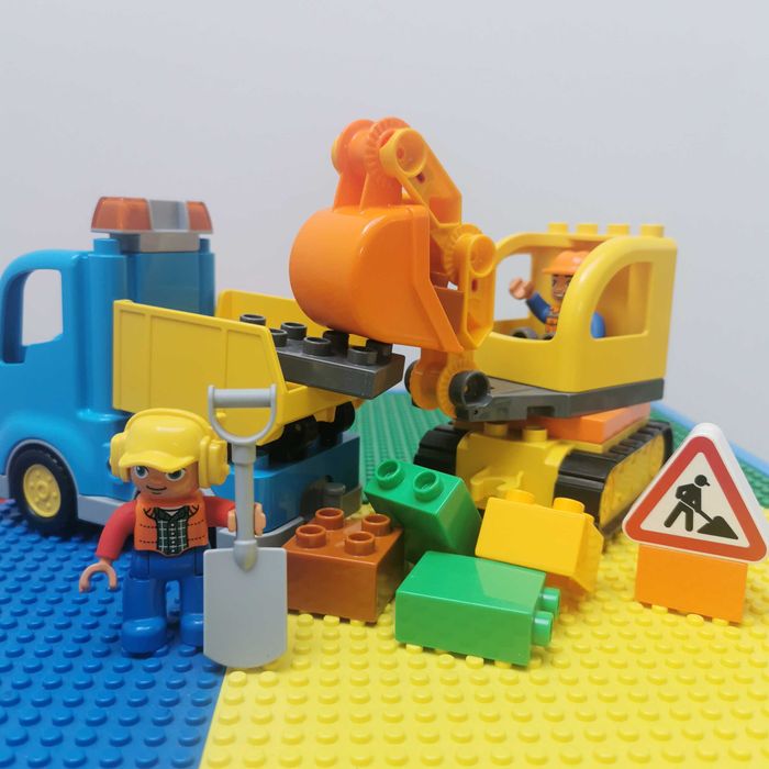 LEGO DUPLO 10812 Ciężarówka i koparka gąsienicowa