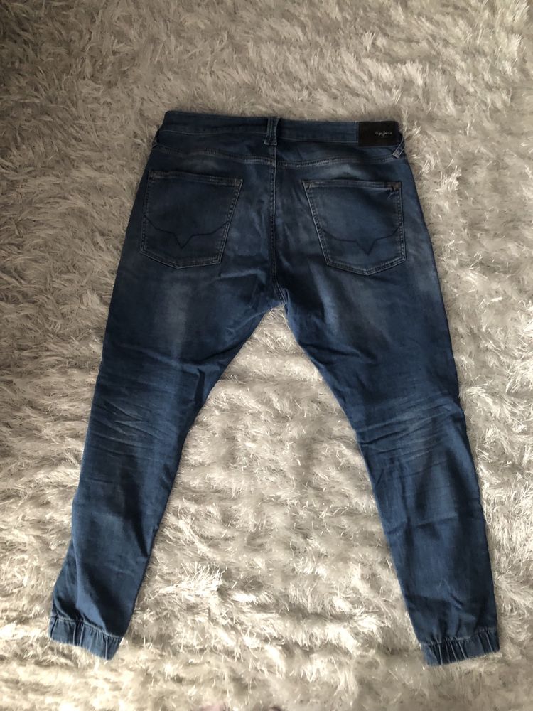 Męskie jeansy Pepe Jeans rozmiar 36/RE