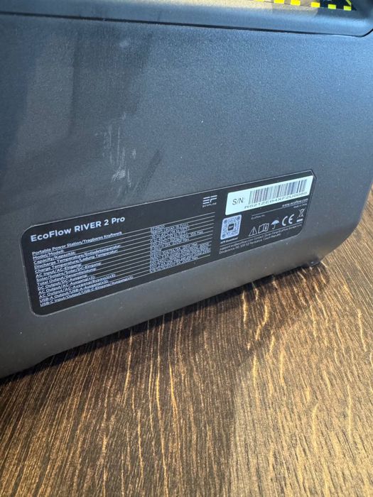 Екофлоу  EcoFlow RIVER 2 Pro.