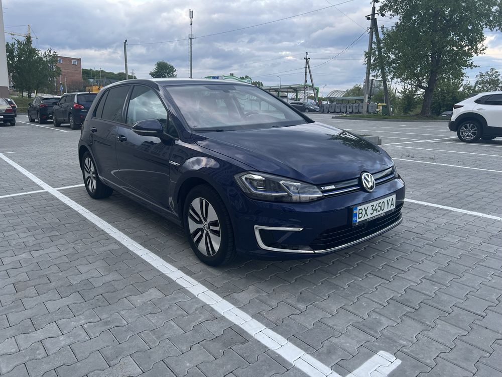 Volkswagen E-golf 36KwT Highline