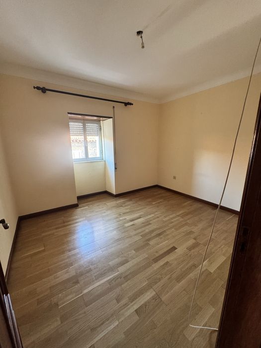 Apartamento T2 em zona sossegada e tranquila