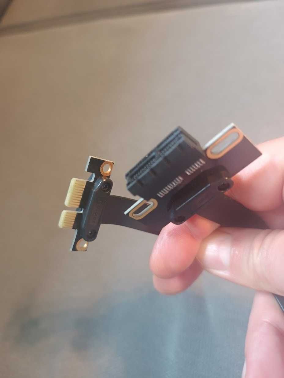 PHANTEKS GPU II + kabel taśmowy riser Pionowy wspornik PCI-E 4.0 x16