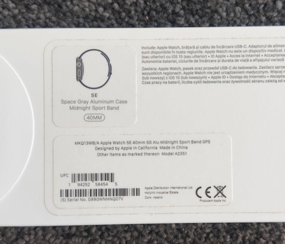 Apple Watch SE 40mm model A2351 GPS