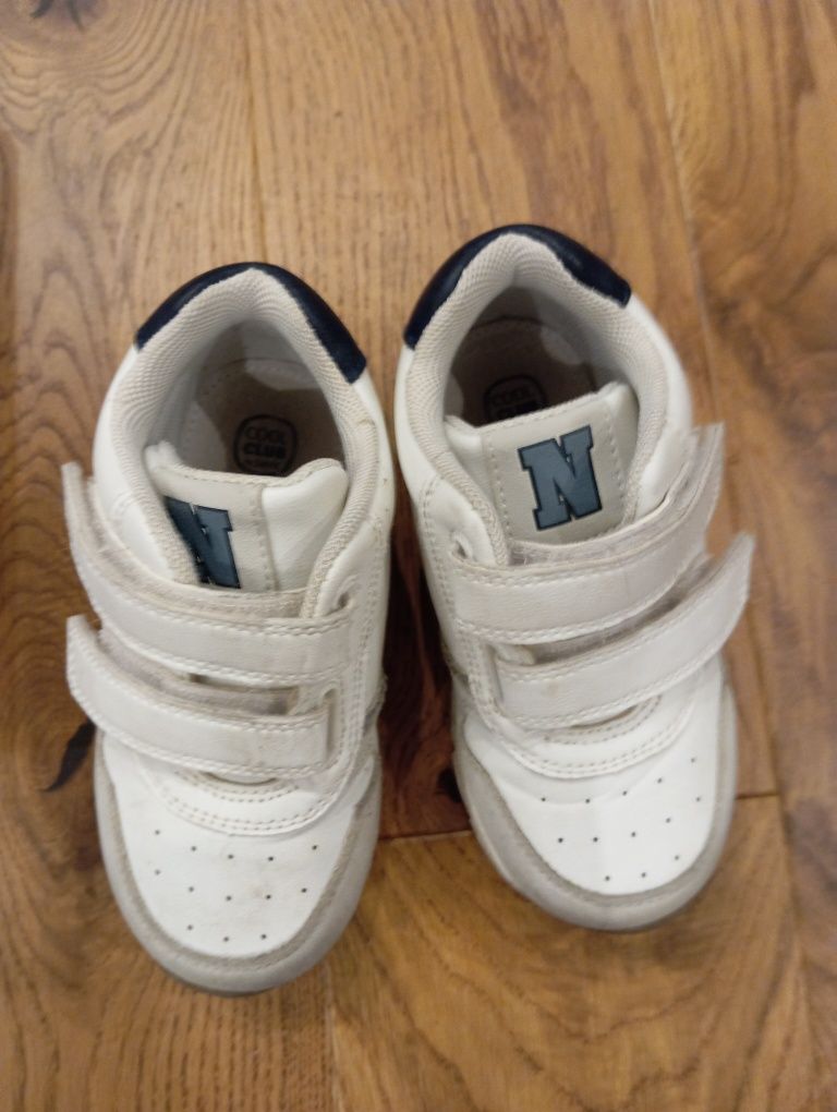 Buty chłopięce r.24