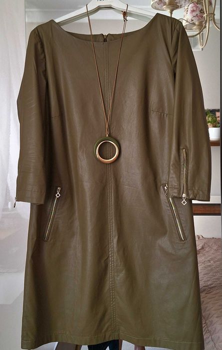 Sukienka ecoskóra Monnari