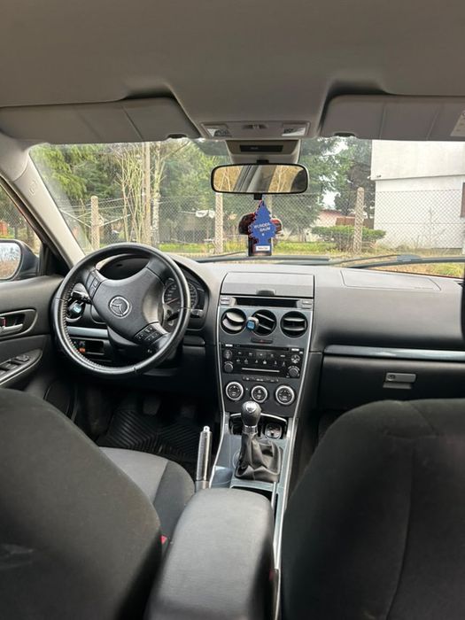 Sprzedam zadbaną i wygodną Mazdę 6