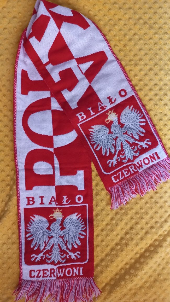Szalik kibica Polska, czapka / kapelusz kibica. Zestaw lub szt.