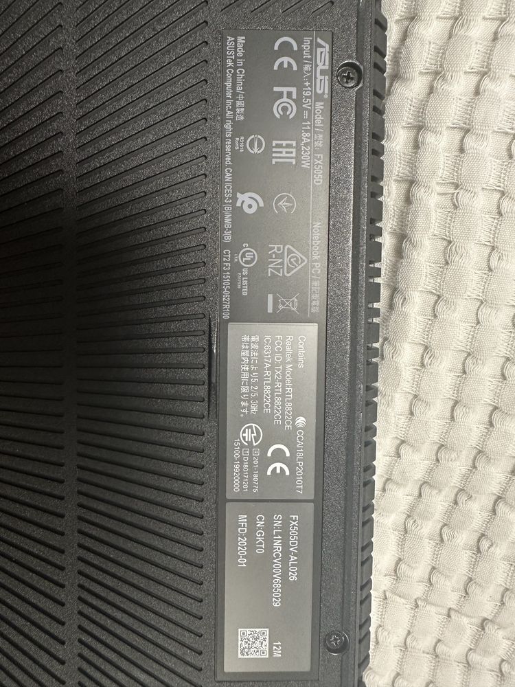 Ігровий ноутбук ASUS TUF Gaming FX505DV
