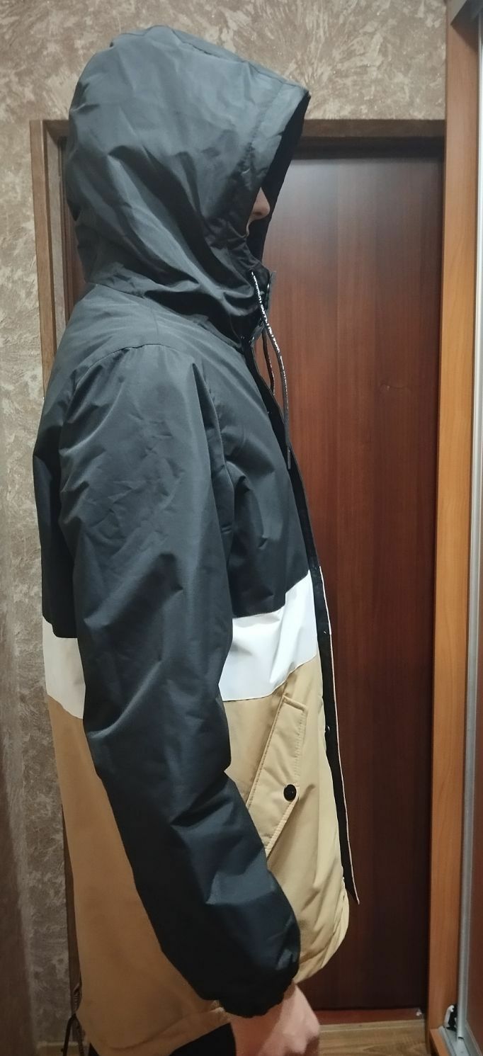 Продам чол.осінню парку