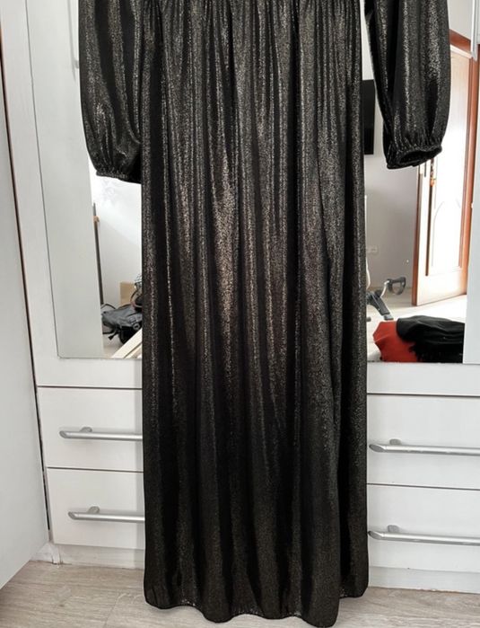 Długa sukienka wieczorowa balowa