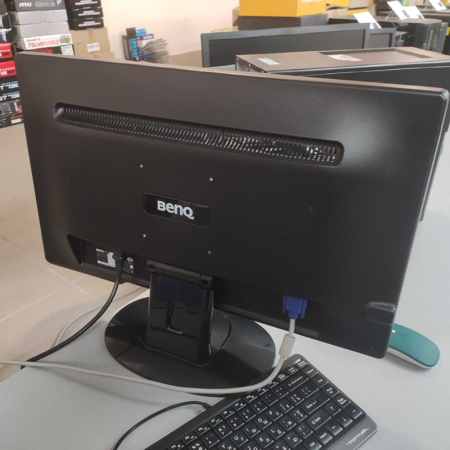 Монитор Benq 24" FHD Без битых пикселей \ Нужна замена верх. подсветки