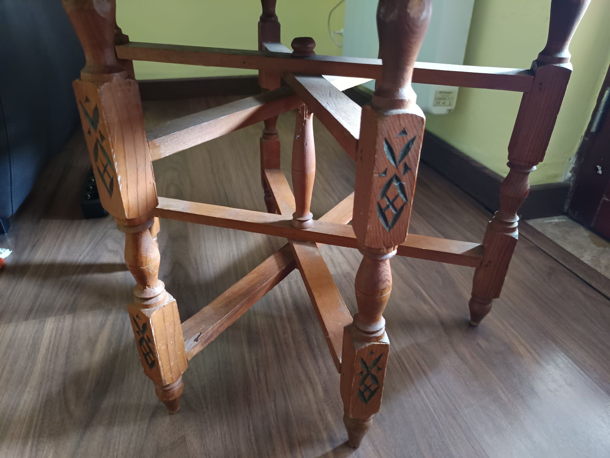 Mesa de apoio marroquina