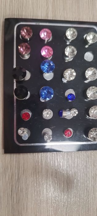 Kolczyki na magnes, zestaw