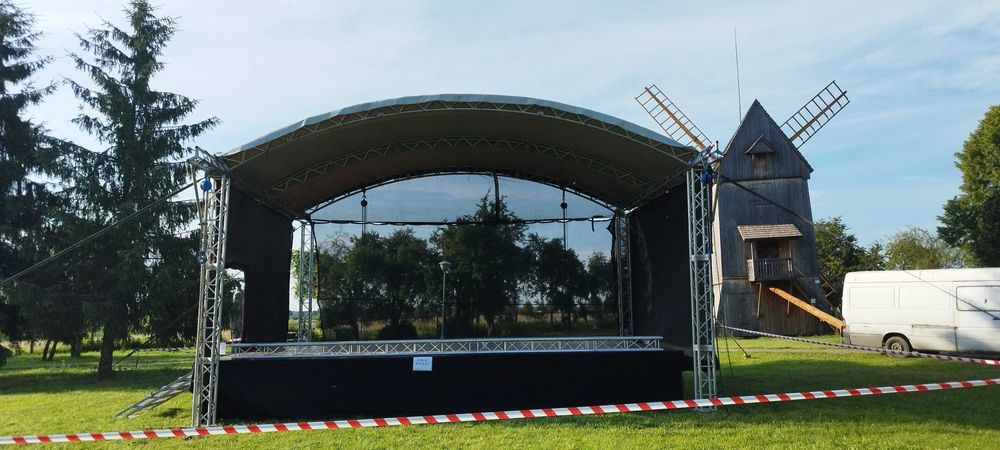 Wynajem sceny nagłośnienia oswietlenia