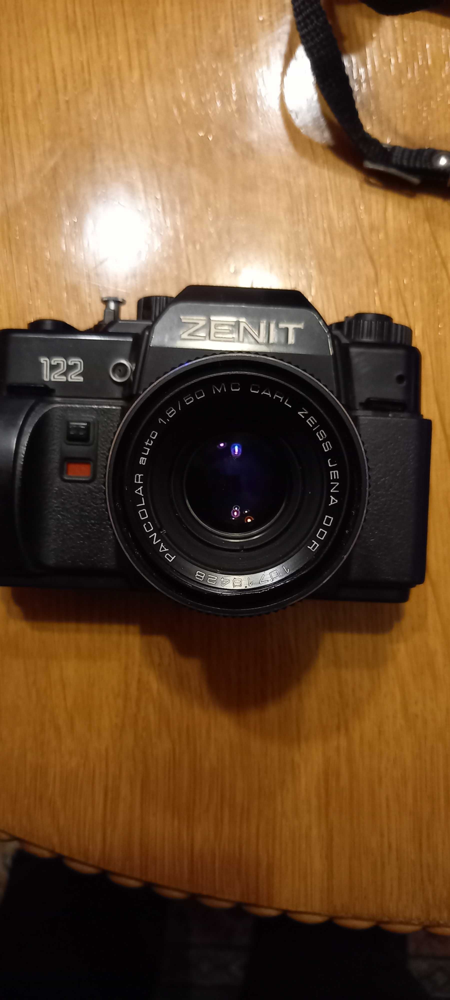 Aparat fotograficzny ZENIT 122 plus osprzęt