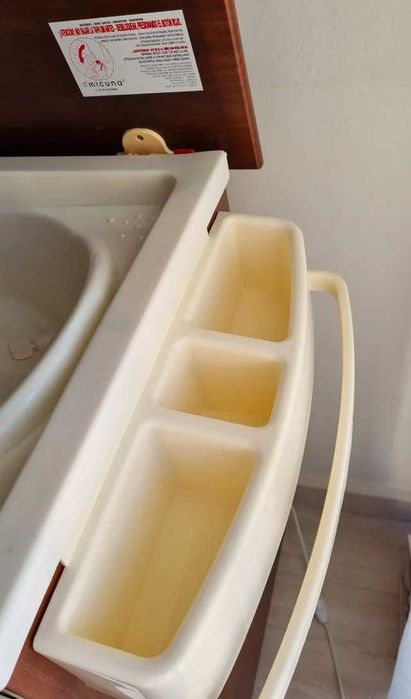 Пеленальний комод Micuna Cats з натурального дерева з ванночкою