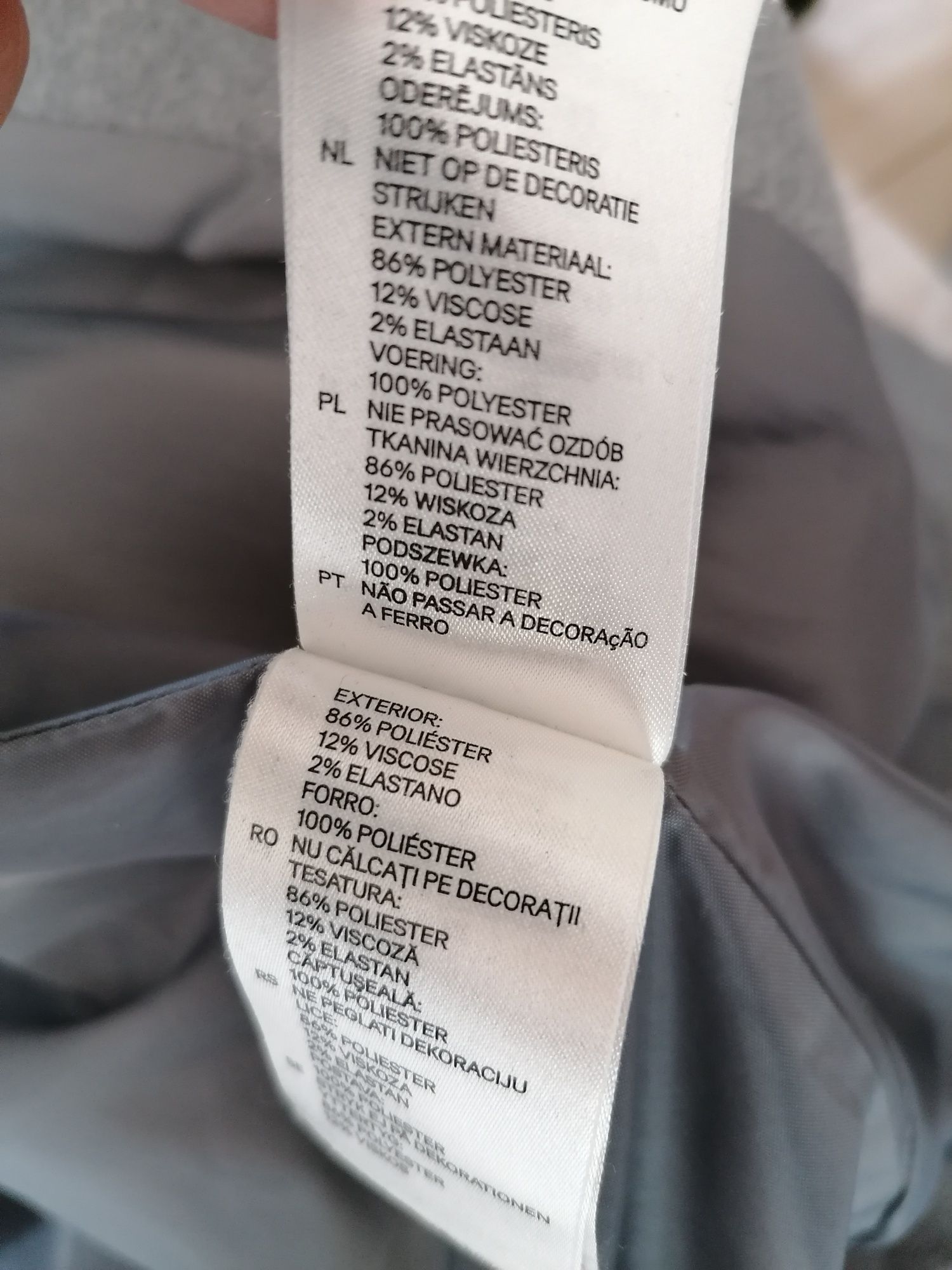 Płaszczyk szary na wiosnę/jesień r. 36 h&m