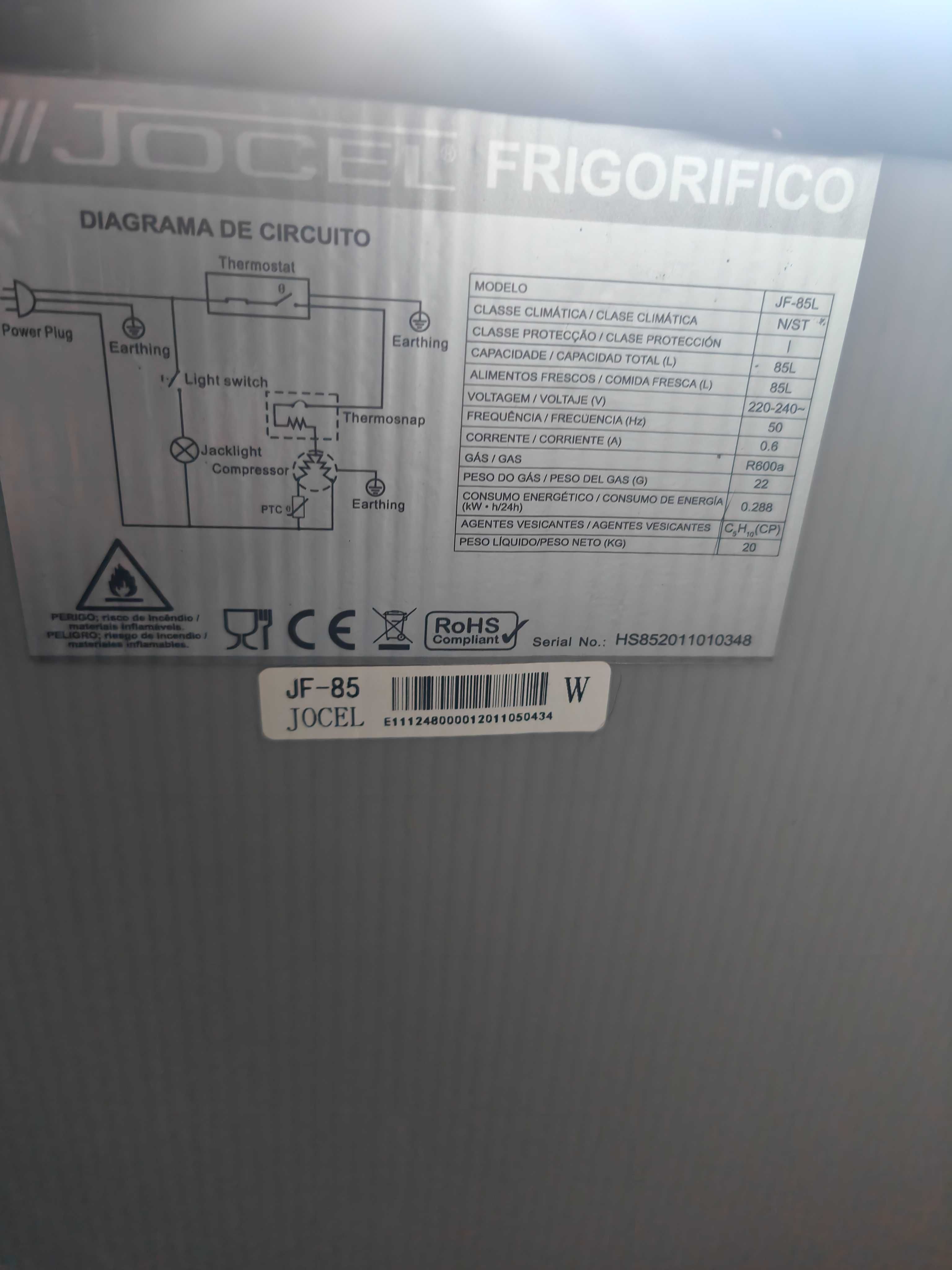 Frigorífico Jocel JF-85L com Visual MONSTER ENERGY – Excelente Estado!