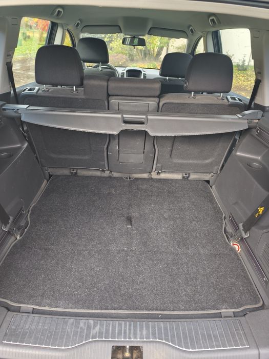 Sprzedam Opel Zafira 1.9TDI, Diesel,7-osobowy.