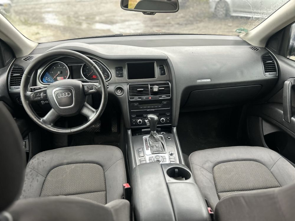 Audi q7 3.0tdi .